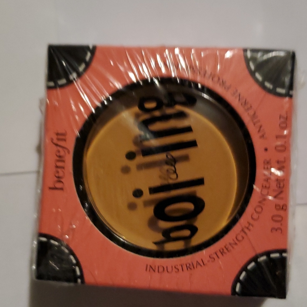 BENEFIT BOI-ING CONCEALER #03   0.1 Oz